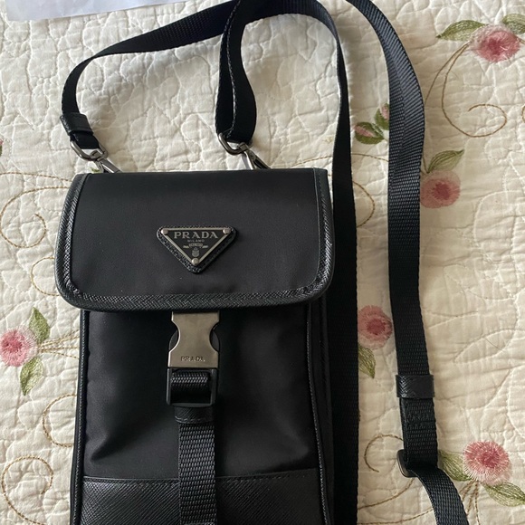 Prada bag - Picture 4 of 6